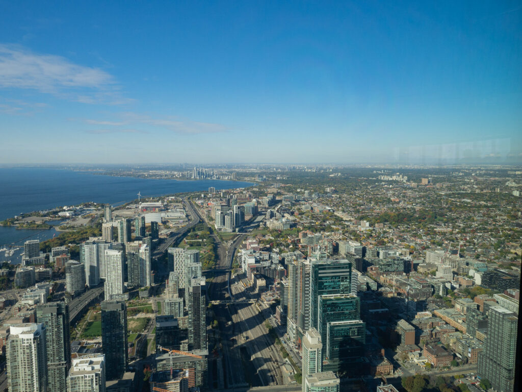 Vue depuis la Tour CN Toronto Canada