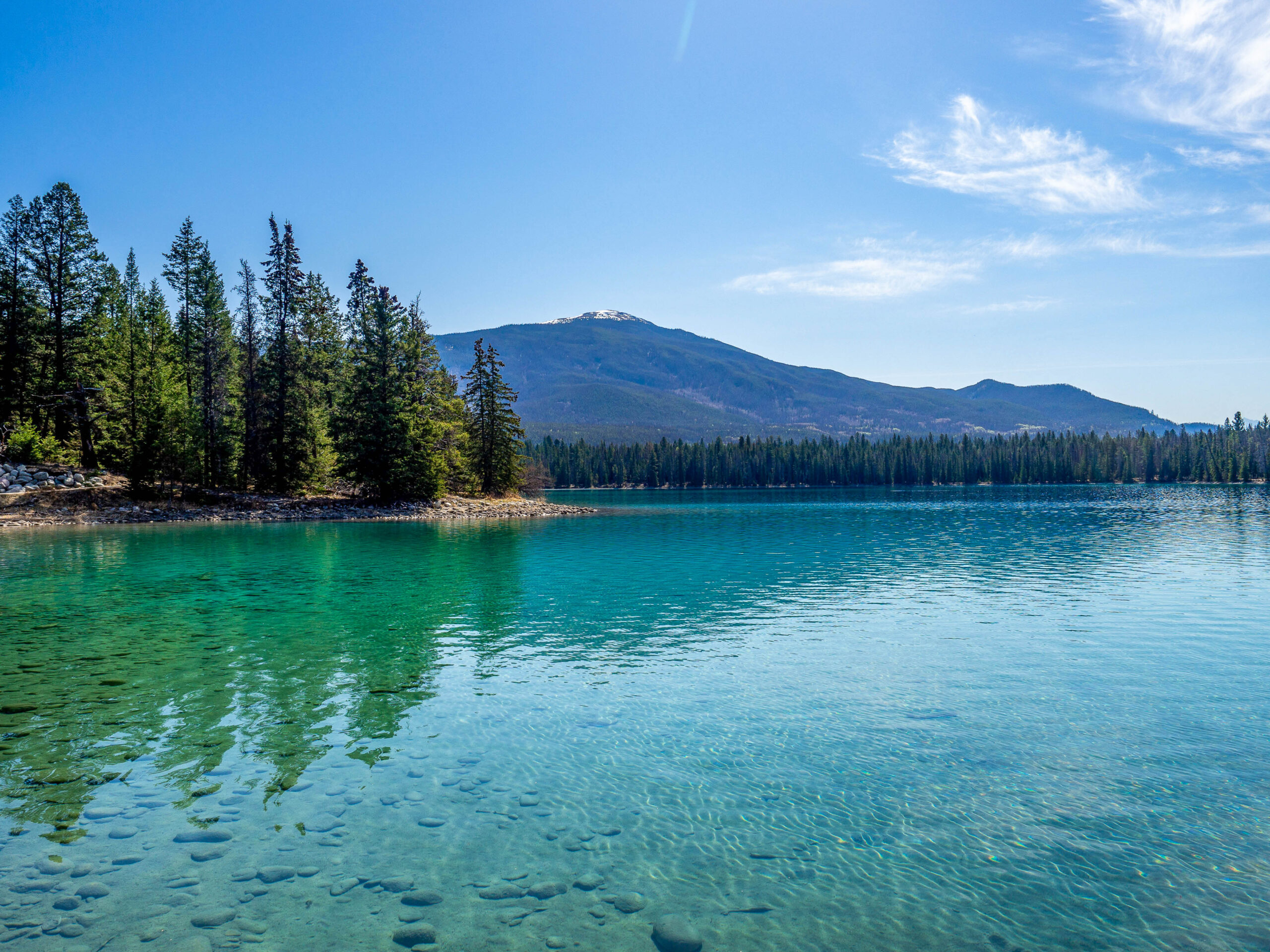 Lac Annette du Parc National de Jasper aux Rocheuses Canadiennes